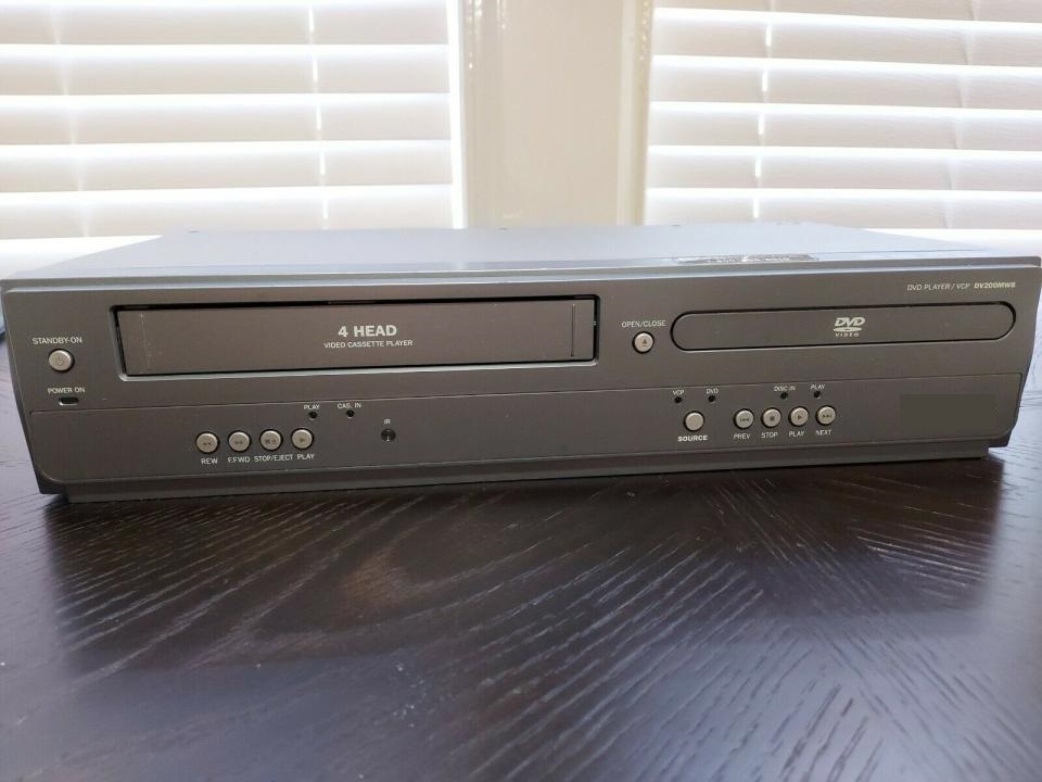 DVD/VCR Combo Units
